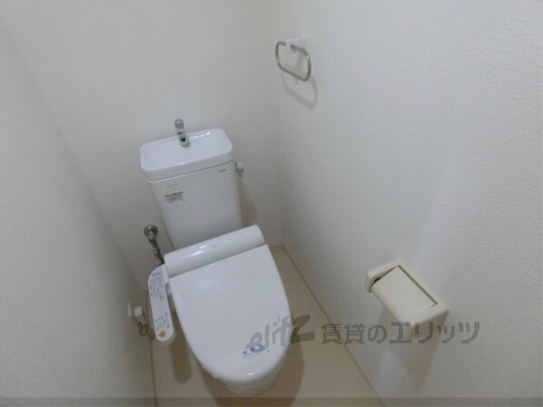 クレセントコートの物件内観写真